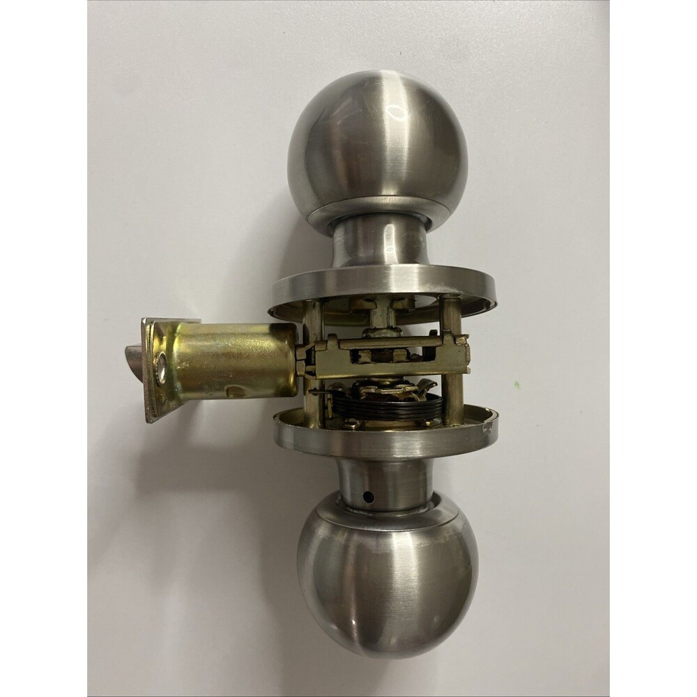 Privacy Door Knob Handle Lockset Bed / Bath Satin Nickel